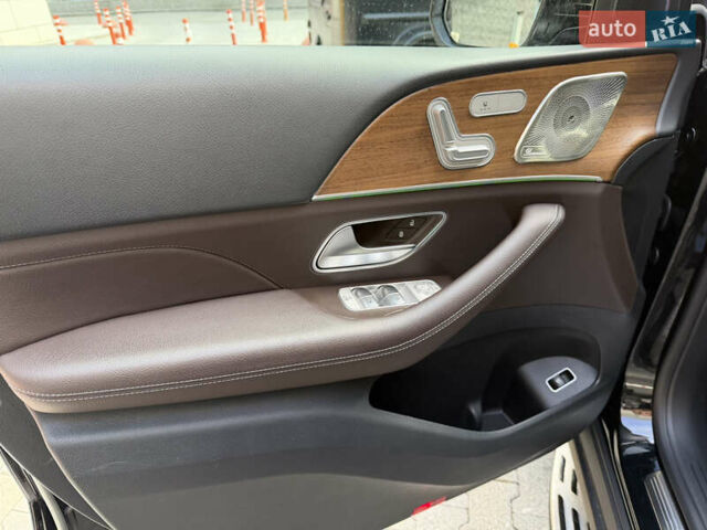 Черный Мерседес ГЛЕ-Класс, объемом двигателя 1.99 л и пробегом 48 тыс. км за 77500 $, фото 50 на Automoto.ua
