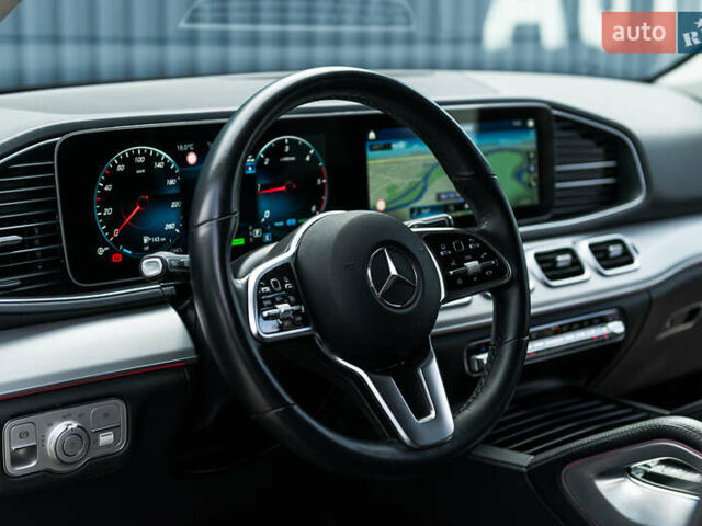 Черный Мерседес ГЛЕ-Класс, объемом двигателя 1.95 л и пробегом 39 тыс. км за 75000 $, фото 19 на Automoto.ua