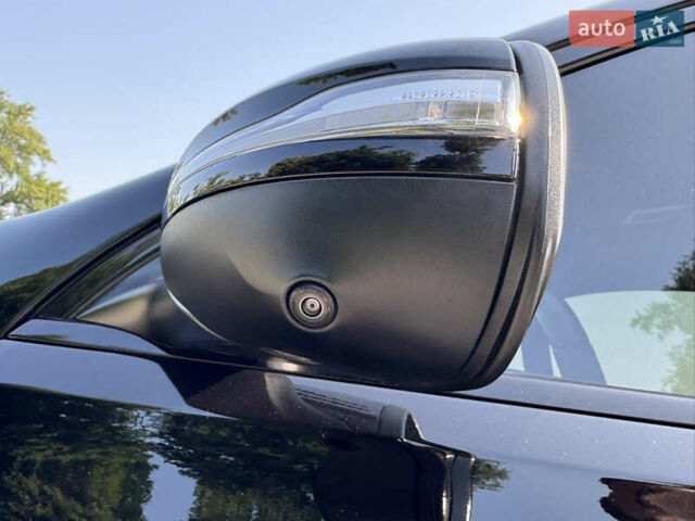 Черный Мерседес ГЛЕ-Класс, объемом двигателя 1.99 л и пробегом 43 тыс. км за 89999 $, фото 91 на Automoto.ua