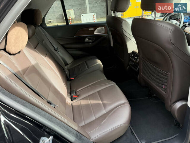 Черный Мерседес ГЛЕ-Класс, объемом двигателя 1.99 л и пробегом 48 тыс. км за 77500 $, фото 43 на Automoto.ua