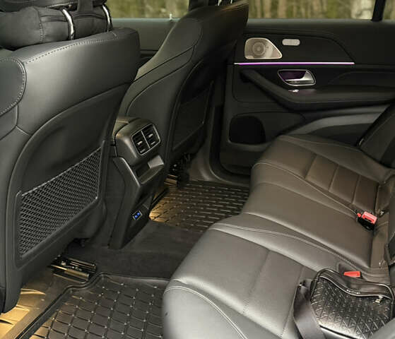 Черный Мерседес ГЛЕ-Класс, объемом двигателя 2 л и пробегом 6 тыс. км за 89000 $, фото 19 на Automoto.ua