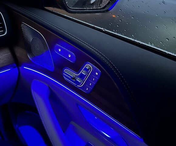 Черный Мерседес ГЛЕ-Класс, объемом двигателя 1.99 л и пробегом 3 тыс. км за 95000 $, фото 5 на Automoto.ua