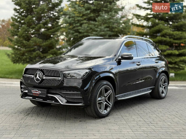 Черный Мерседес ГЛЕ-Класс, объемом двигателя 2 л и пробегом 4 тыс. км за 70000 $, фото 1 на Automoto.ua