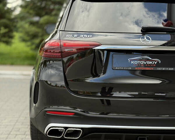 Черный Мерседес ГЛЕ-Класс, объемом двигателя 2 л и пробегом 4 тыс. км за 70000 $, фото 36 на Automoto.ua