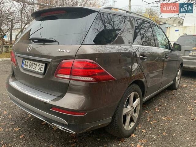 Коричневий Мерседес ГЛЕ-Клас, об'ємом двигуна 2.14 л та пробігом 198 тис. км за 33750 $, фото 4 на Automoto.ua