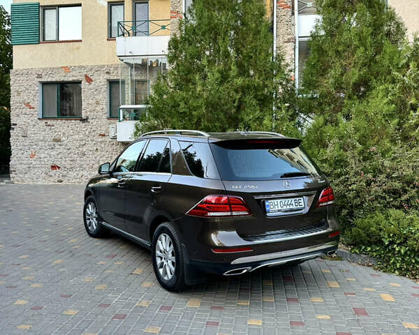 Коричневый Мерседес ГЛЕ-Класс, объемом двигателя 2.14 л и пробегом 150 тыс. км за 28000 $, фото 4 на Automoto.ua