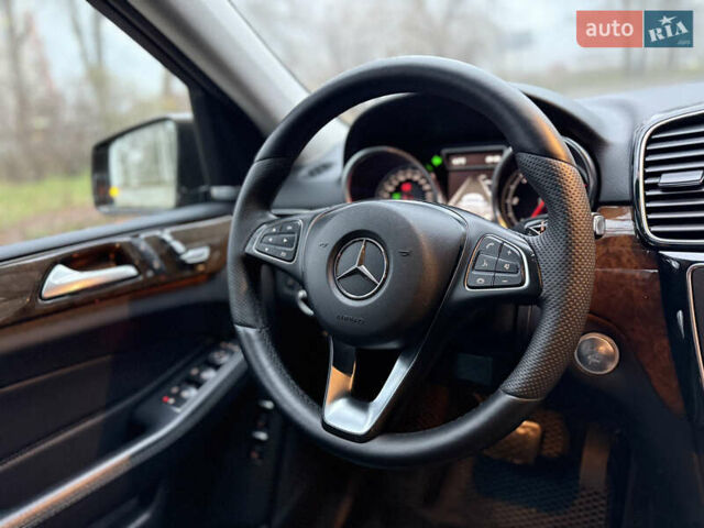 Коричневый Мерседес ГЛЕ-Класс, объемом двигателя 2.99 л и пробегом 235 тыс. км за 29000 $, фото 23 на Automoto.ua