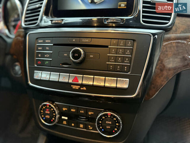 Коричневый Мерседес ГЛЕ-Класс, объемом двигателя 2.99 л и пробегом 235 тыс. км за 29000 $, фото 21 на Automoto.ua