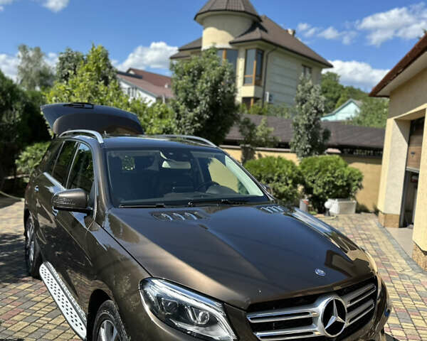 Коричневий Мерседес ГЛЕ-Клас, об'ємом двигуна 2.99 л та пробігом 160 тис. км за 35000 $, фото 14 на Automoto.ua