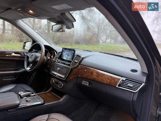 Коричневый Мерседес ГЛЕ-Класс, объемом двигателя 2.99 л и пробегом 235 тыс. км за 29000 $, фото 19 на Automoto.ua