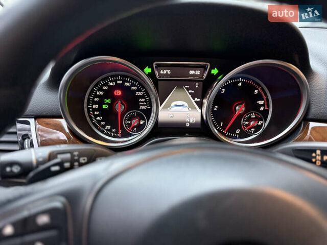 Коричневый Мерседес ГЛЕ-Класс, объемом двигателя 2.99 л и пробегом 235 тыс. км за 29000 $, фото 33 на Automoto.ua