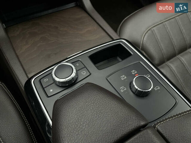 Коричневий Мерседес ГЛЕ-Клас, об'ємом двигуна 2.14 л та пробігом 78 тис. км за 36500 $, фото 44 на Automoto.ua