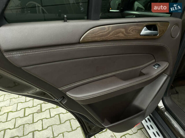 Коричневий Мерседес ГЛЕ-Клас, об'ємом двигуна 2.14 л та пробігом 78 тис. км за 36500 $, фото 45 на Automoto.ua