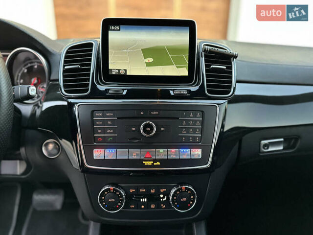 Червоний Мерседес ГЛЕ-Клас, об'ємом двигуна 2.99 л та пробігом 205 тис. км за 37800 $, фото 3 на Automoto.ua