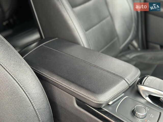 Червоний Мерседес ГЛЕ-Клас, об'ємом двигуна 2.99 л та пробігом 205 тис. км за 37800 $, фото 46 на Automoto.ua