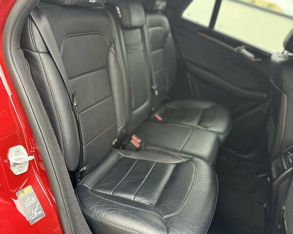 Червоний Мерседес ГЛЕ-Клас, об'ємом двигуна 2.99 л та пробігом 205 тис. км за 37800 $, фото 53 на Automoto.ua