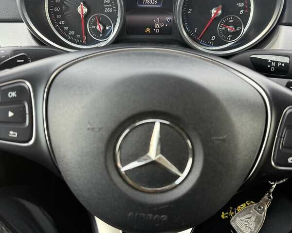 Красный Мерседес ГЛЕ-Класс, объемом двигателя 2.99 л и пробегом 176 тыс. км за 38300 $, фото 20 на Automoto.ua