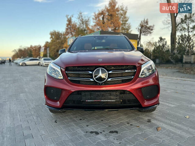 Красный Мерседес ГЛЕ-Класс, объемом двигателя 3 л и пробегом 39 тыс. км за 49000 $, фото 10 на Automoto.ua
