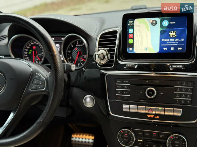 Красный Мерседес ГЛЕ-Класс, объемом двигателя 3 л и пробегом 96 тыс. км за 43500 $, фото 35 на Automoto.ua