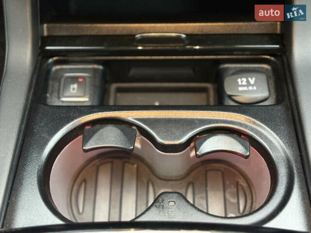 Красный Мерседес ГЛЕ-Класс, объемом двигателя 3 л и пробегом 96 тыс. км за 43500 $, фото 38 на Automoto.ua