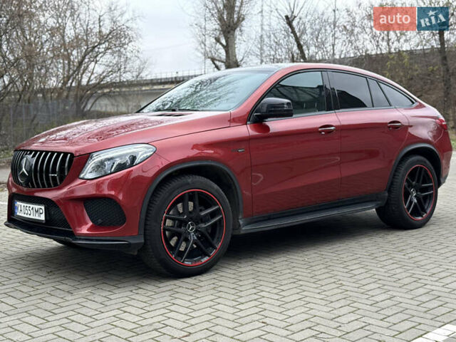Красный Мерседес ГЛЕ-Класс, объемом двигателя 3 л и пробегом 96 тыс. км за 43500 $, фото 3 на Automoto.ua