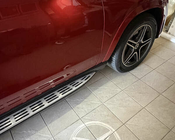 Мерседес ГЛЕ-Класс 2019 в Киеве на Automoto.ua Красный Мерседес ГЛЕ-Класс, объемом двигателя 2.93 л и пробегом 138 тыс. км за 58000 $, фото 11 на Automoto.ua