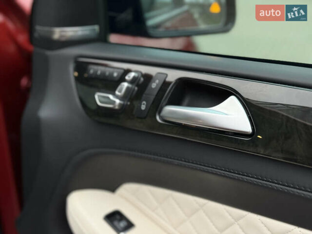 Красный Мерседес ГЛЕ-Класс, объемом двигателя 3 л и пробегом 96 тыс. км за 43500 $, фото 40 на Automoto.ua