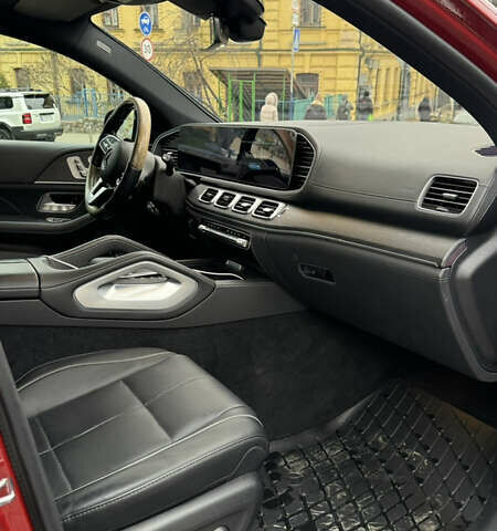 Червоний Мерседес ГЛЕ-Клас, об'ємом двигуна 2.93 л та пробігом 32 тис. км за 84000 $, фото 12 на Automoto.ua