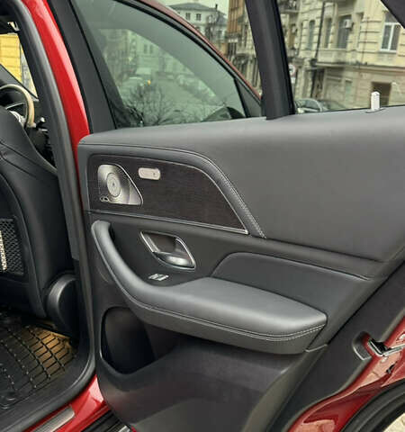 Червоний Мерседес ГЛЕ-Клас, об'ємом двигуна 2.93 л та пробігом 32 тис. км за 84000 $, фото 11 на Automoto.ua