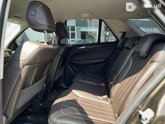 Мерседес ГЛЕ-Класс, объемом двигателя 2.1 л и пробегом 122 тыс. км за 39500 $, фото 21 на Automoto.ua