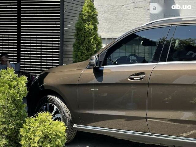 Мерседес ГЛЕ-Класс, объемом двигателя 2.1 л и пробегом 122 тыс. км за 39500 $, фото 8 на Automoto.ua