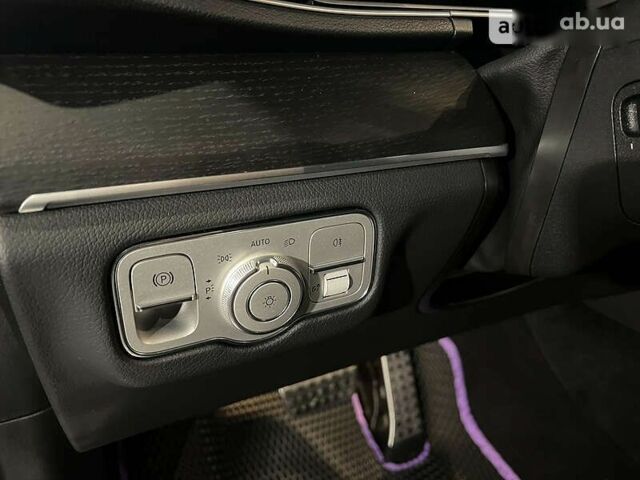 Мерседес ГЛЕ-Класс, объемом двигателя 2 л и пробегом 6 тыс. км за 88000 $, фото 26 на Automoto.ua