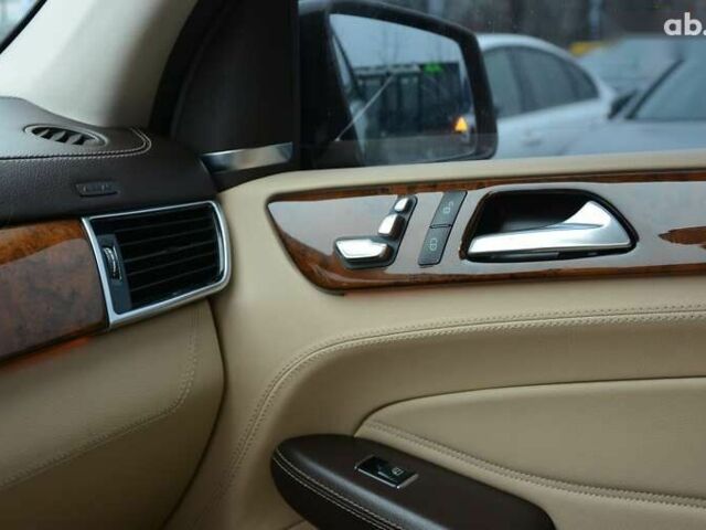 Мерседес ГЛЕ-Класс, объемом двигателя 3 л и пробегом 155 тыс. км за 29999 $, фото 25 на Automoto.ua