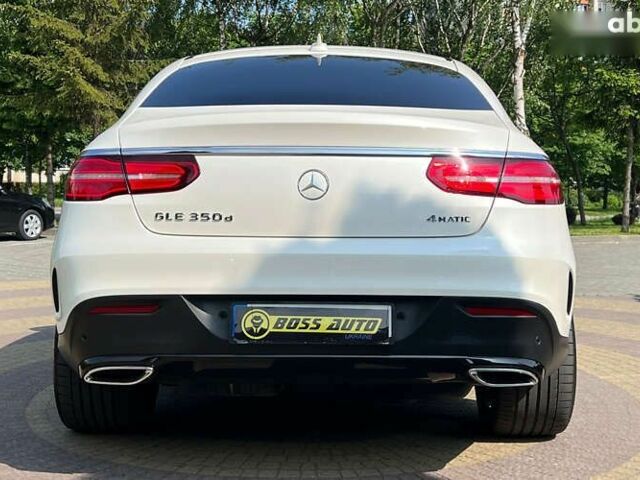 Мерседес ГЛЕ-Класс, объемом двигателя 3 л и пробегом 170 тыс. км за 55900 $, фото 5 на Automoto.ua