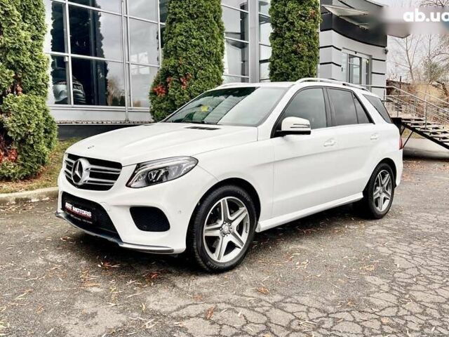 Мерседес ГЛЕ-Класс, объемом двигателя 2.1 л и пробегом 101 тыс. км за 36777 $, фото 6 на Automoto.ua