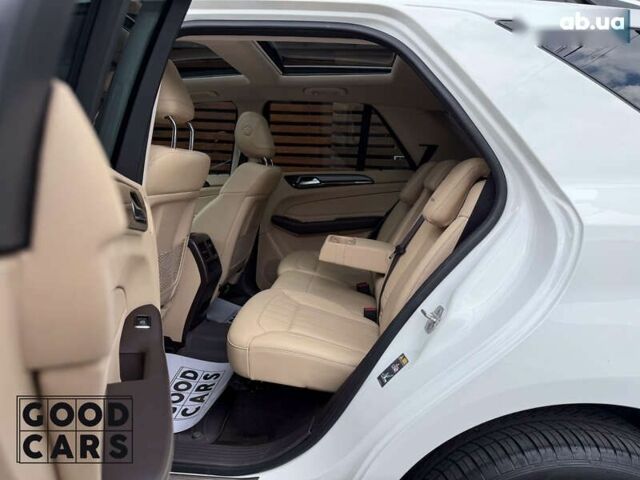 Мерседес ГЛЕ-Клас, об'ємом двигуна 2.1 л та пробігом 130 тис. км за 28000 $, фото 23 на Automoto.ua