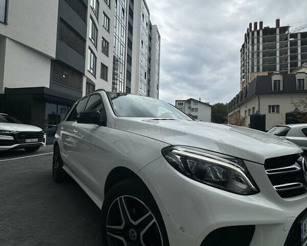 Мерседес ГЛЕ-Класс, объемом двигателя 2.14 л и пробегом 182 тыс. км за 40000 $, фото 6 на Automoto.ua