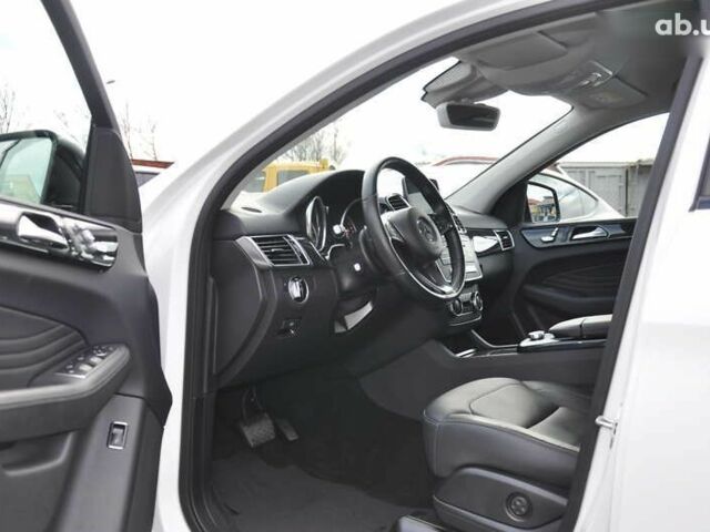 Мерседес ГЛЕ-Класс, объемом двигателя 3 л и пробегом 25 тыс. км за 51500 $, фото 23 на Automoto.ua