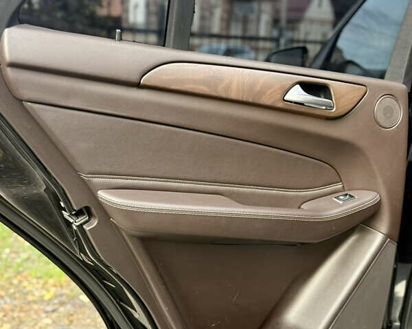 Мерседес ГЛЕ-Клас, об'ємом двигуна 2.98 л та пробігом 165 тис. км за 38500 $, фото 22 на Automoto.ua