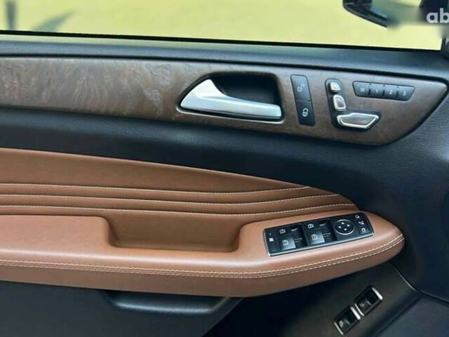 Мерседес ГЛЕ-Класс, объемом двигателя 3 л и пробегом 131 тыс. км за 47000 $, фото 8 на Automoto.ua