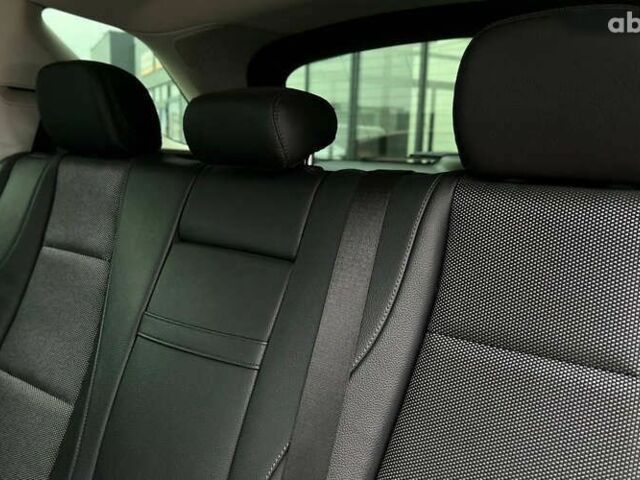 Мерседес ГЛЕ-Класс, объемом двигателя 2 л и пробегом 172 тыс. км за 52500 $, фото 25 на Automoto.ua