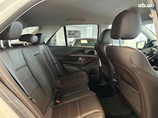 Мерседес ГЛЕ-Класс, объемом двигателя 2 л и пробегом 112 тыс. км за 49000 $, фото 18 на Automoto.ua