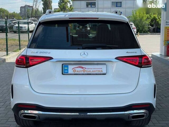 Мерседес ГЛЕ-Клас, об'ємом двигуна 2 л та пробігом 120 тис. км за 54299 $, фото 8 на Automoto.ua