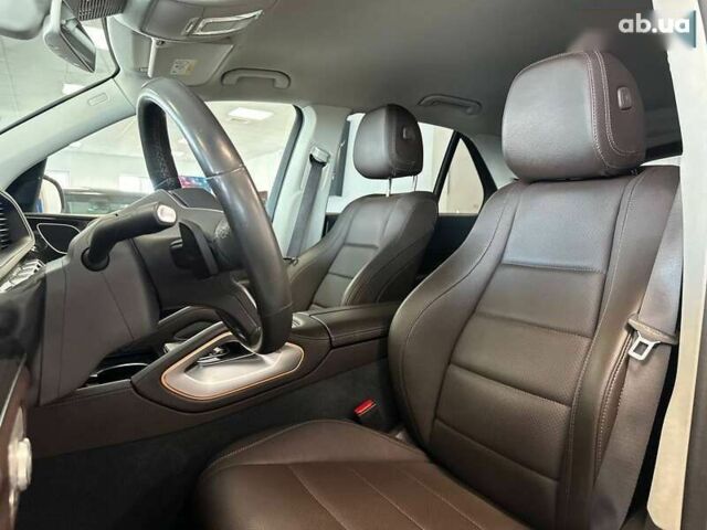 Мерседес ГЛЕ-Класс, объемом двигателя 2 л и пробегом 112 тыс. км за 49000 $, фото 12 на Automoto.ua