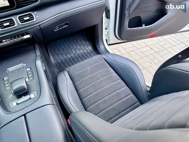 Мерседес ГЛЕ-Класс, объемом двигателя 0 л и пробегом 105 тыс. км за 65500 $, фото 26 на Automoto.ua