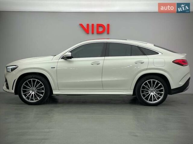 Мерседес ГЛЕ-Класс, объемом двигателя 2 л и пробегом 44 тыс. км за 80511 $, фото 2 на Automoto.ua