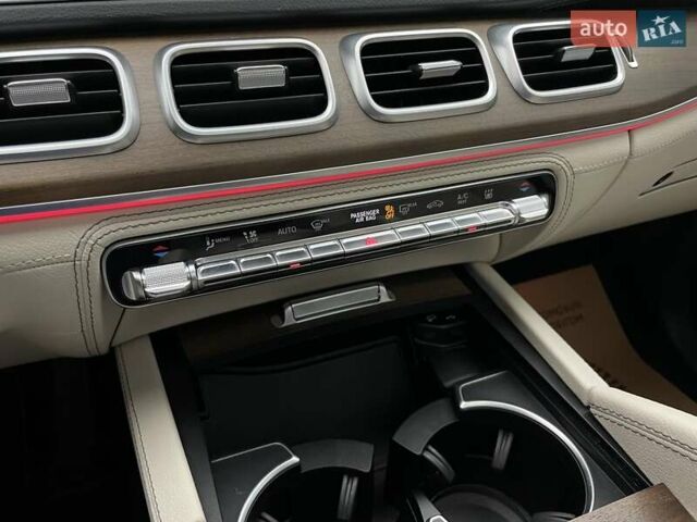 Мерседес ГЛЕ-Класс, объемом двигателя 2 л и пробегом 44 тыс. км за 80511 $, фото 21 на Automoto.ua