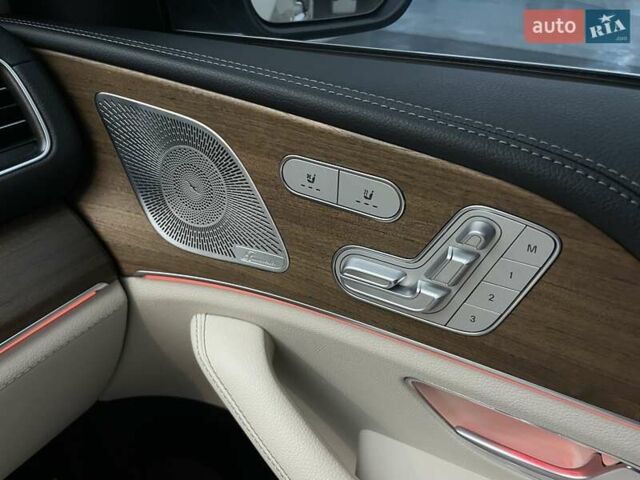 Мерседес ГЛЕ-Класс, объемом двигателя 2 л и пробегом 44 тыс. км за 80511 $, фото 24 на Automoto.ua