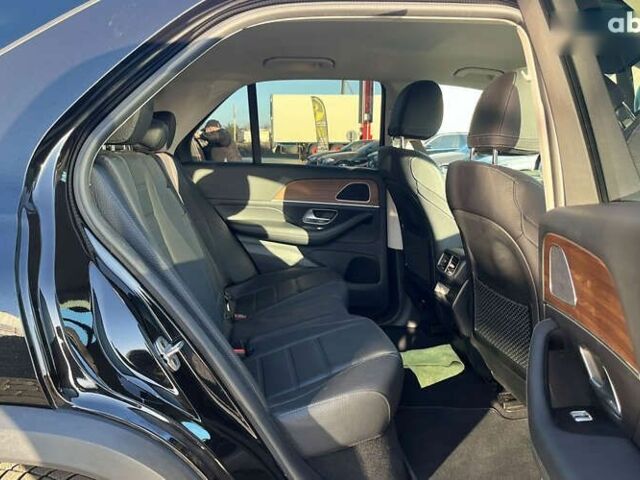 Мерседес ГЛЕ-Класс, объемом двигателя 2 л и пробегом 47 тыс. км за 84199 $, фото 17 на Automoto.ua