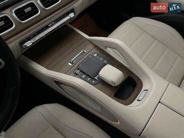 Мерседес ГЛЕ-Класс, объемом двигателя 2 л и пробегом 44 тыс. км за 80511 $, фото 22 на Automoto.ua